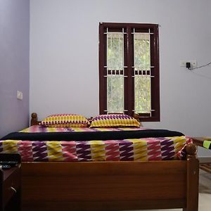 Nakshatran